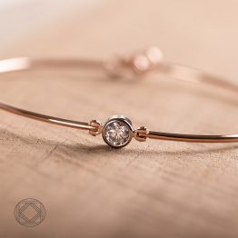 Bracelet constellation or rouge, or gris et diamants
